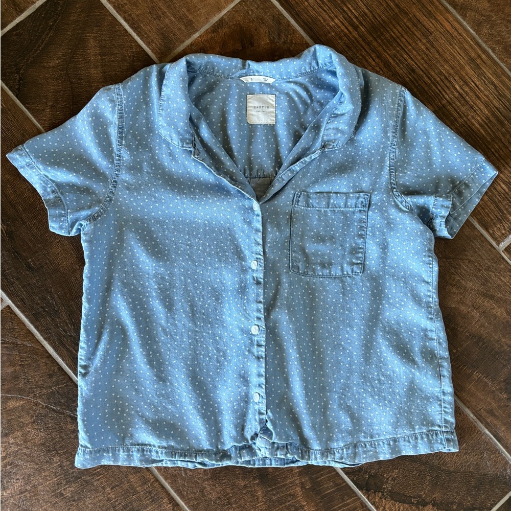 Harper Heritage Chambray Heart Short Sleeve Button Down Top Women’s S